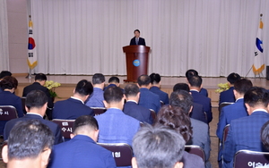 [NSP PHOTO]권오봉 여수시장, 공무원 혁신·예측·중장기적 시계 등 강조