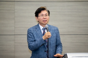 [NSP PHOTO]이재명 인수위, 경기기본소득위원회 설치 정책토론회 열어