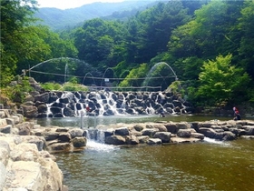 [NSP PHOTO]경기산림환경연구소, 축령산자연휴양림 야외 물놀이장 운영