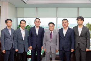 [NSP PHOTO]김병수 울릉군수, 지역현안 챙기기 광폭행보