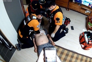 [NSP PHOTO]성남소방서, Team CPR로 50대 가장 살려
