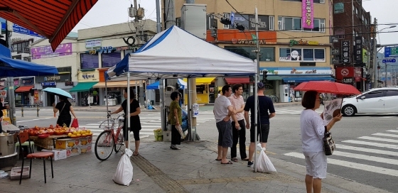 NSP통신-경기도의회 포천상담소가 그늘막 쉼터 설치 민원을 해결했다. (경기도의회)