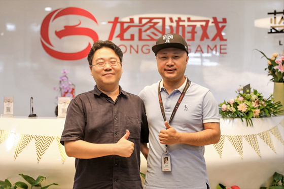 NSP통신-(좌)액트파이브 정순렬 대표와 (우) 룽투코리아 양성휘 대표. (룽투코리아)