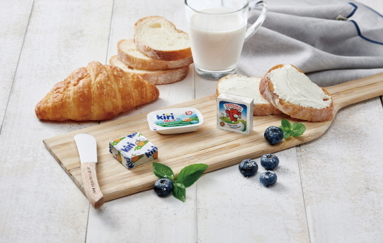 NSP통신-B2B시장에 선보이는 벨그룹의 프리미엄 치즈 3종 (CJ프레시웨이 제공)