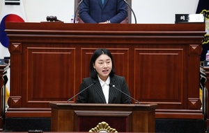 [NSP PHOTO]제236회 경주시의회 제3차 본회의 서선자 의원 시정 질문...무상급식 확대 촉구