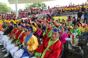 [NSP PHOTO]울진군, 제5회 어르신 장수 팔팔 건강체조 어울 마당 개최