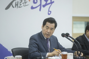 [NSP PHOTO]김상돈 의왕시장, 11월 월간업무보고 주재