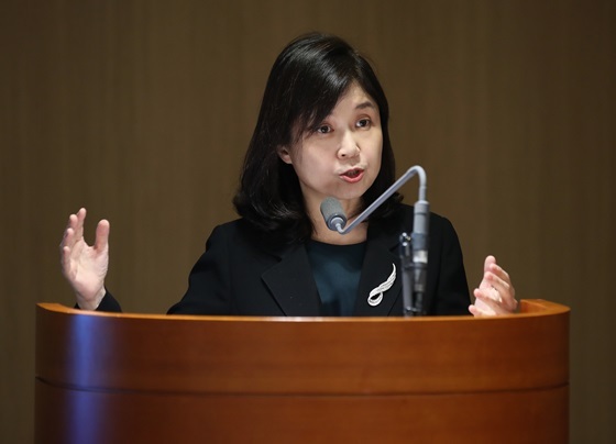NSP통신-임지원 한국은행 금융통화위원이 한은 본관 대회의실에서 개최한 첫 출입기자단 간담회에서 모두발언을 하고 있다. (한은)