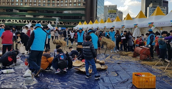 NSP통신-▲홍성군이 2018년 서울시 학교·공공급식 한마당에 참석했다. (홍성군)