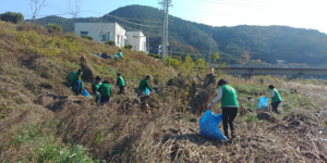 [NSP PHOTO]영덕읍 사회단체연합, 덕곡천·오십천 주변 대청소