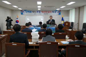 [NSP PHOTO]영덕군의회, 신해룡 前국회예산정책처장 초청 의정특강 실시