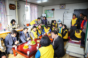 [NSP PHOTO]경북도 재능나눔 최고장인, 영주시 장수면 찾아 봉사활동