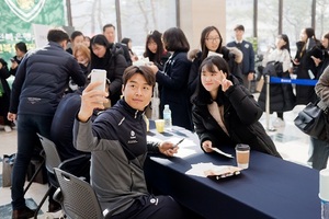 [NSP PHOTO]전북은행, 전북현대모터스FC 팬 사인회 개최