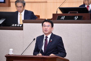 [NSP PHOTO]강재헌 여수시의원, 시립박물관 건립 정치적 접근 경계···시민참여 제안