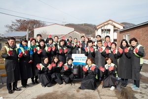 [NSP PHOTO]용인시의회, 마음으로 함께하는 연탄나눔 봉사 실시