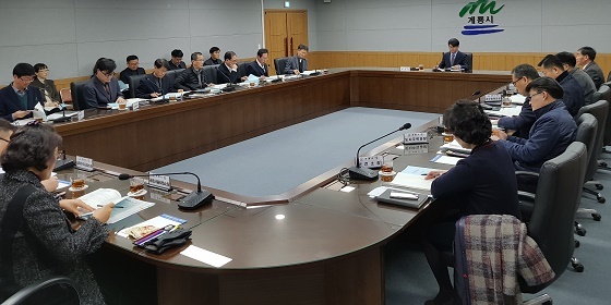NSP통신-▲계룡시가 2020년 정부예산 확보 추진전략 보고회를 개최했다. (계룡시)