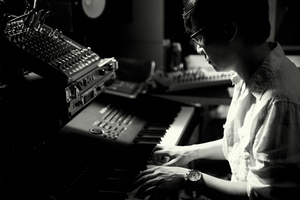 [NSP PHOTO]인터뷰윤상 아스텔리아의 소환수 사용 음악안에 표현하고자 고민