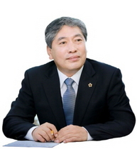 [NSP PHOTO]송한준 의장, 소외계층 이불 전달해