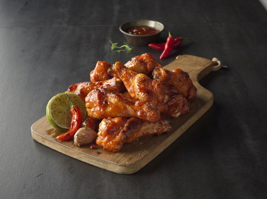 NSP통신-버팔로 치킨 봉 스파이시 (하림)