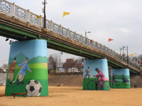 [NSP PHOTO]경주 서천 장군교, 신라 역사 테마 벽화로 새 단장