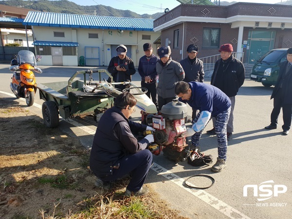 NSP통신-담양군이 실시하고 있는 농기계 순회수리 봉사활동. (담양군)