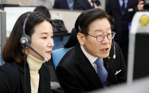 [NSP PHOTO]이재명 경기지사, 도 콜센터 상담사 정규직 전환 약속