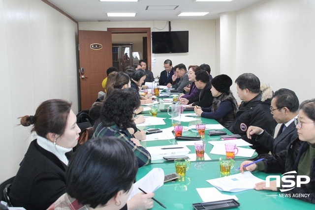 NSP통신-국제안전도시 추진 광명시민연대와 광명시의원들이 간담회를 진행하고 있다. (박승봉 기자)