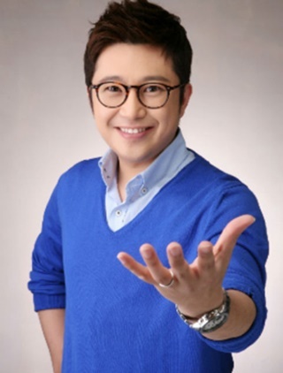[NSP PHOTO]방송인 김태진, 기업 초청 특강 가져