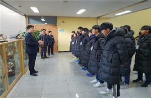 [NSP PHOTO]경산교육지원청, 학교운동부 동계훈련장 방문 격려