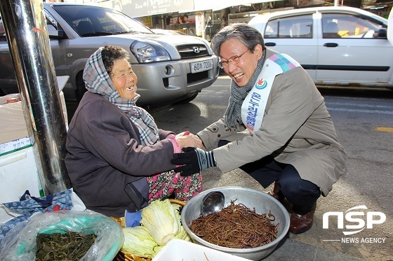 [NSP PHOTO]정읍시, 설맞이 전통시장 장보기 나서