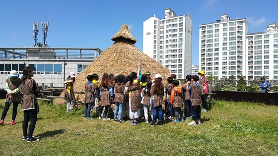 NSP통신-2018년 안산품은학교 체험교육이 진행되고 있는 모습. (안산시)