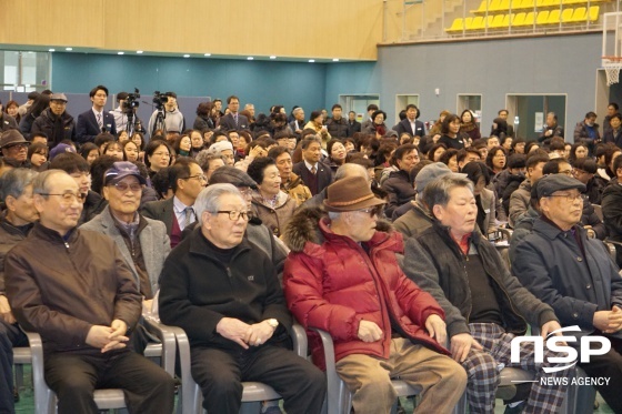 NSP통신-새해 인사회에 참석한 성남동, 도촌동, 하대원동 주민들. (김병관 기자)