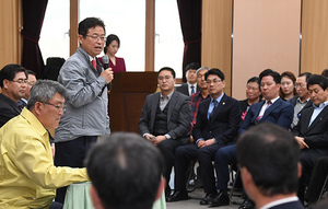 [NSP PHOTO]경북도, 글로벌 강소기업 유치 예천군 현장 간담회 가져