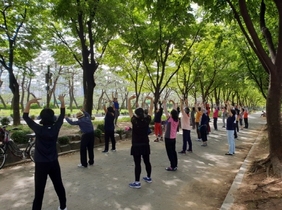 [NSP PHOTO]부천시, 중앙공원 운동 프로그램 운영