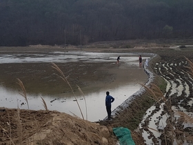 [NSP PHOTO]안성시 농업기술센터, 봄 가뭄 대비 논물가두기 운동 추진