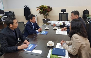 [NSP PHOTO]박성일 완주군수 자치인재원 교육 축소 안돼