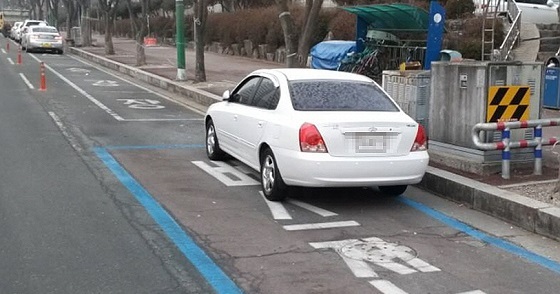 NSP통신-▲계룡시가 불법주정차 스마트폰 신고제를 개선해 추진한다. (게룡시)