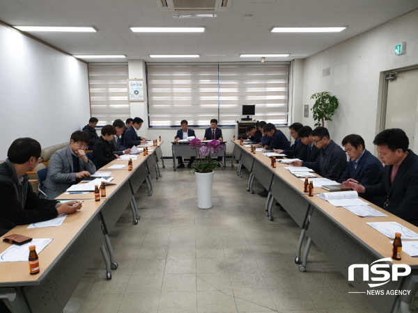 NSP통신-지난 15일 실시된 성주군과 한국농어촌공사 성주지사의 업무협의회 모습 (성주군)