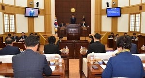 [NSP PHOTO]경산시의회, 임시회 제2차 본회의 개회...제1회 추가경정 세입․세출예산안 의결