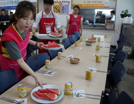 [NSP PHOTO]경북우정청, 행복나눔 무료급식 봉사활동 실시