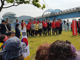 [NSP PHOTO]자유한국당 황교안 대표, 구미보에서 최고위원회 갖고 보 해체 비판