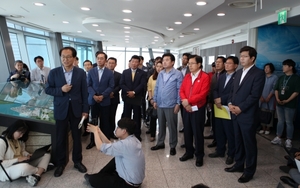 [NSP PHOTO]평택시, 평택항 방문 황교안 대표에게 미세먼지 정책 건의