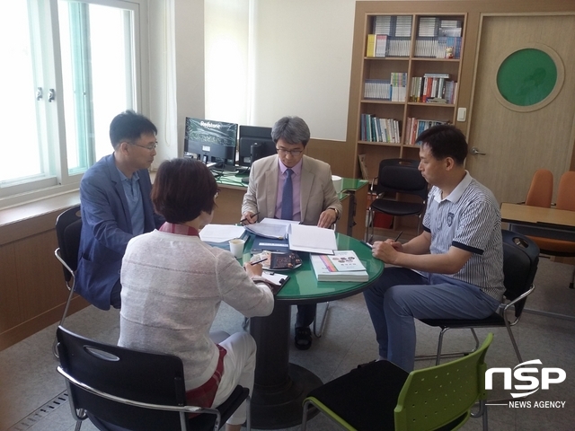 NSP통신-현장에서의 평가 및 컨설팅 모습 (경북교육청)