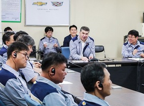 [NSP PHOTO]카허 카젬 한국지엠 사장, 창원공장 방문·소통 경영 박차