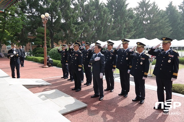 [NSP PHOTO]군산경찰, 제64회 현충일 추념식 거행