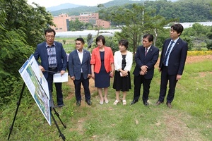 [NSP PHOTO]안양시의회 도시건설위, 관양고 도시개발사업지구 현장방문