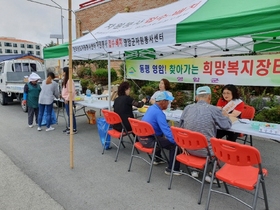 [NSP PHOTO]영암군, 전통시장 찾아 맞춤형 복지상담 눈길