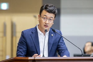 [NSP PHOTO]경북도의회 김상헌 의원, 中철강사 부산상륙 사태 대책마련 촉구