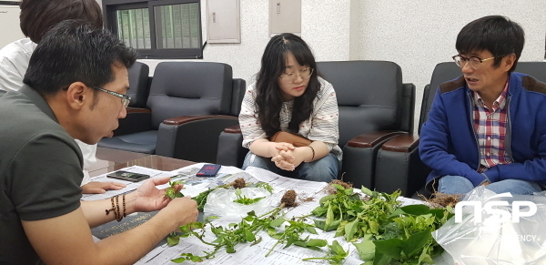 NSP통신-영양군농업기술센터에서는 농업 현장의 문제점 해결과 직원 능력 함양을 위해 농업 기술 업무 연찬을 강화하고 있다. (영양군)