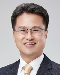 [NSP PHOTO]김정우 의원, 입국장 면세점 첫 달 실적 공개…매출 54.9억원